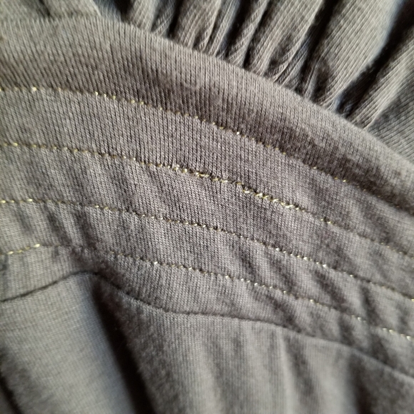 EUC- BCBG MAXAZRIA Top - Picture 4 of 6